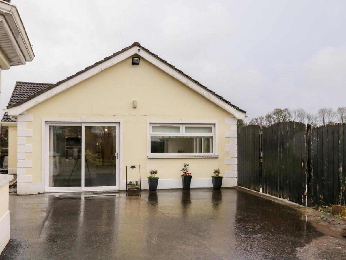 Holiday home 19a Lismenary Road